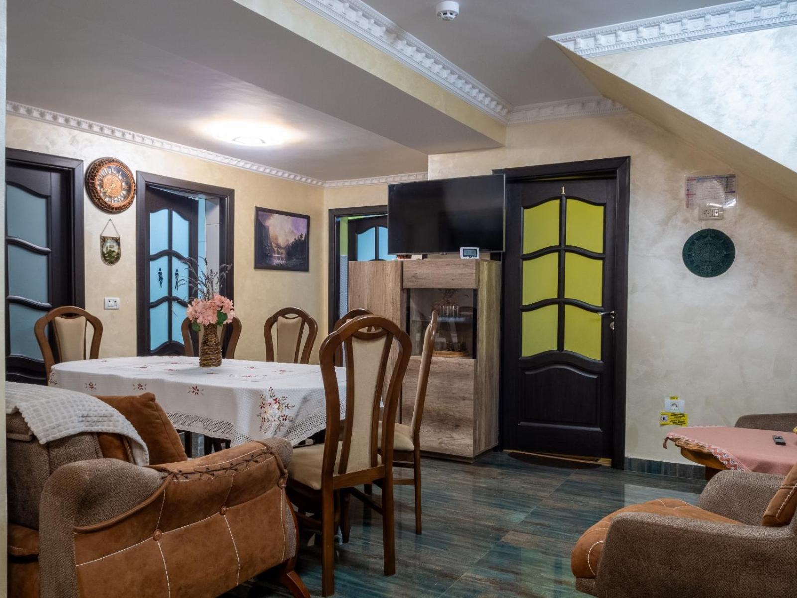 Casa Nicolas Buşteni Buitenkant foto